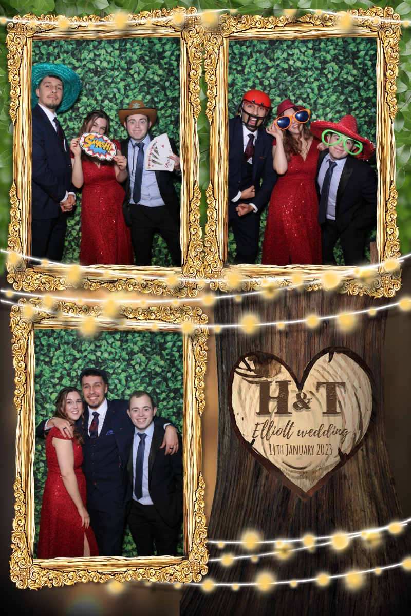 The Elliot Wedding | View more photos from the event at gallery.blissbooth.co.uk/u/BlissBooth/The-Elliot-Wedding