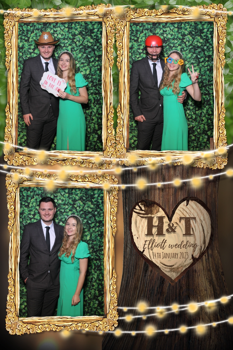 The Elliot Wedding | View more photos from the event at gallery.blissbooth.co.uk/u/BlissBooth/The-Elliot-Wedding