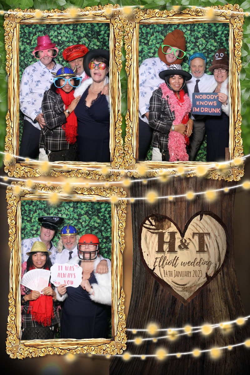 The Elliot Wedding | View more photos from the event at gallery.blissbooth.co.uk/u/BlissBooth/The-Elliot-Wedding