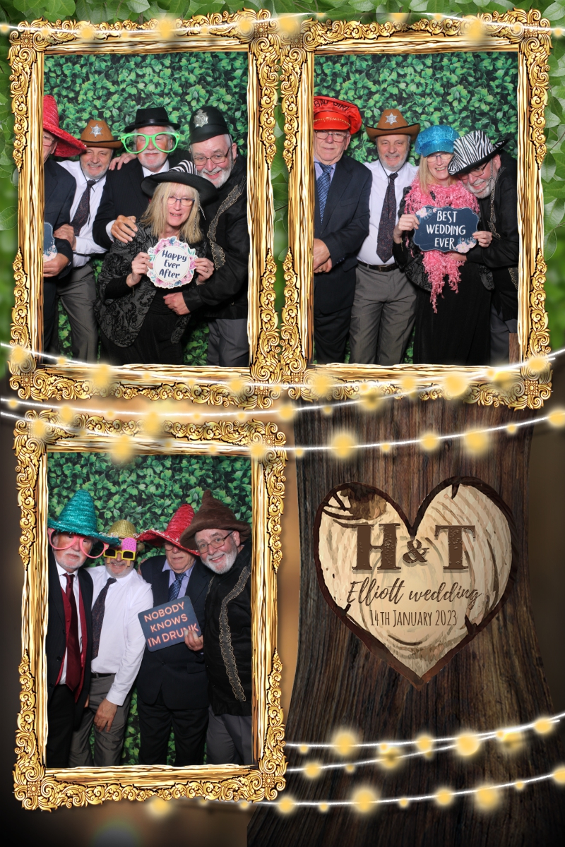 The Elliot Wedding | View more photos from the event at gallery.blissbooth.co.uk/u/BlissBooth/The-Elliot-Wedding