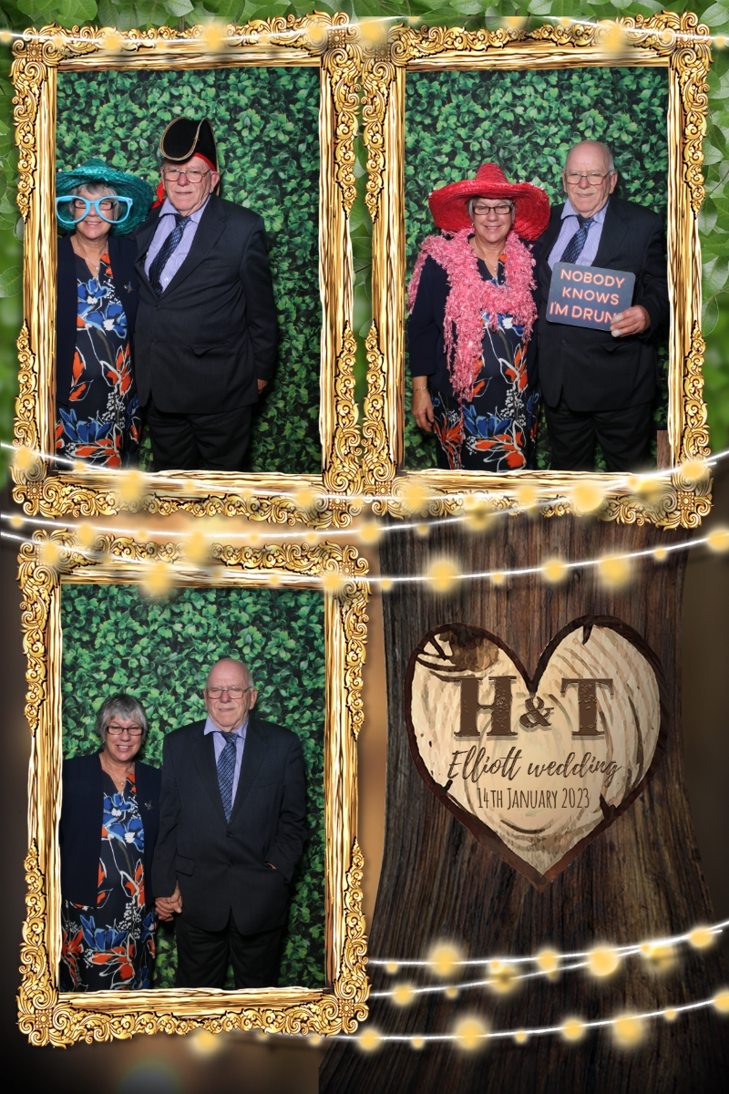 The Elliot Wedding | View more photos from the event at gallery.blissbooth.co.uk/u/BlissBooth/The-Elliot-Wedding