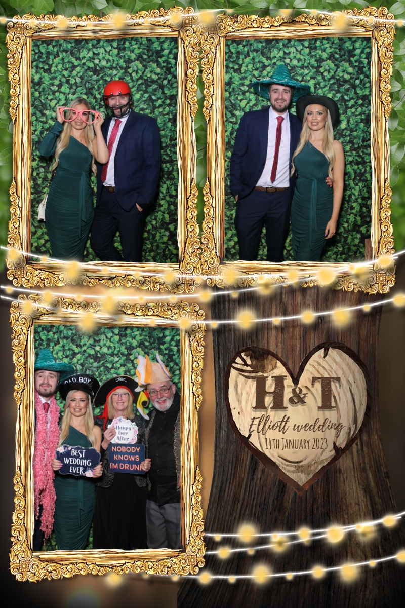 The Elliot Wedding | View more photos from the event at gallery.blissbooth.co.uk/u/BlissBooth/The-Elliot-Wedding