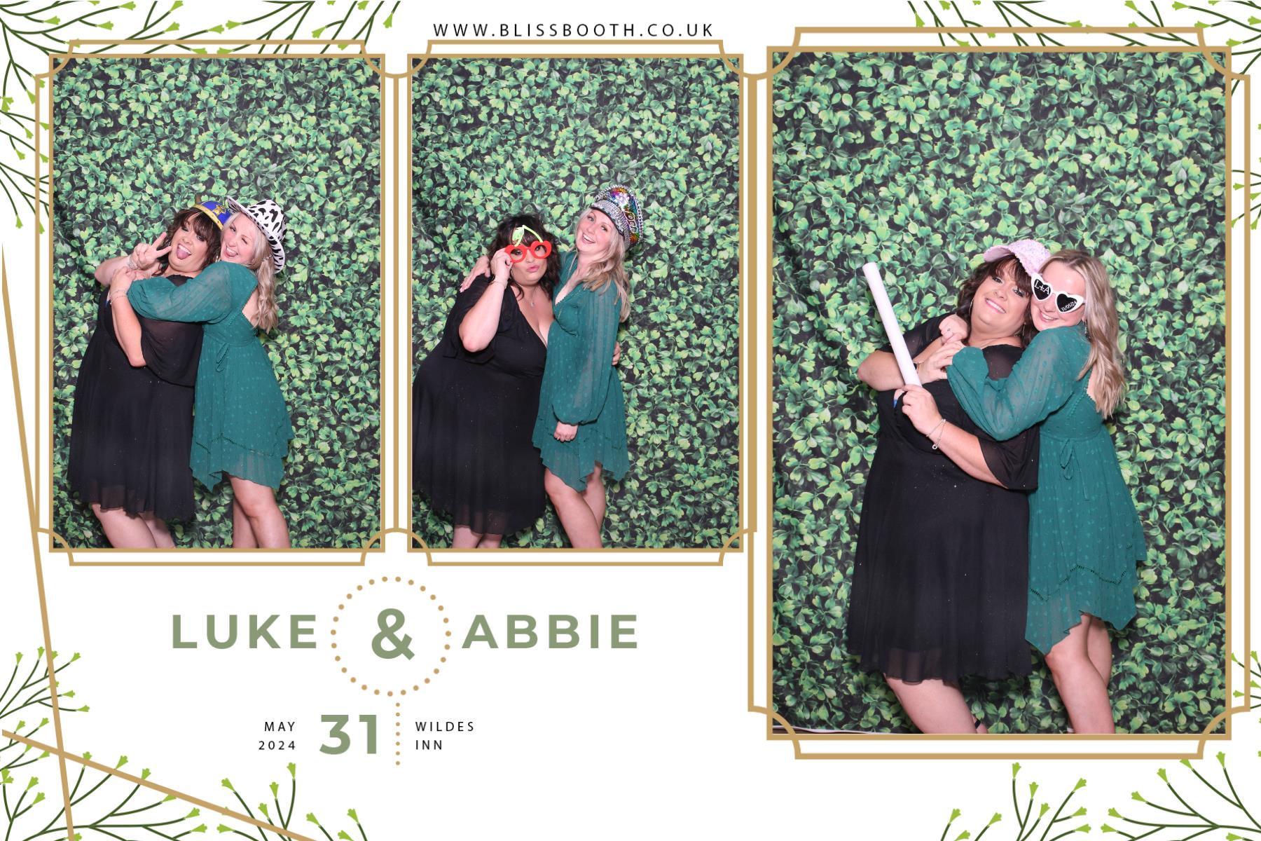 Luke and Abbie | View more photos from the event at gallery.blissbooth.co.uk/u/BlissBooth/Luke-and-Abbie