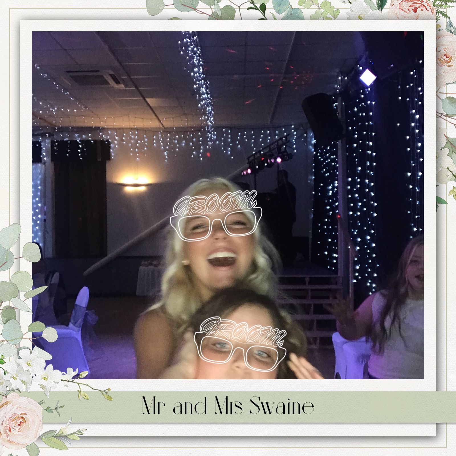 Mr and Mrs Swaine | View more photos from the event at gallery.blissbooth.co.uk/u/BlissBooth/Mr-and-Mrs-Swaine