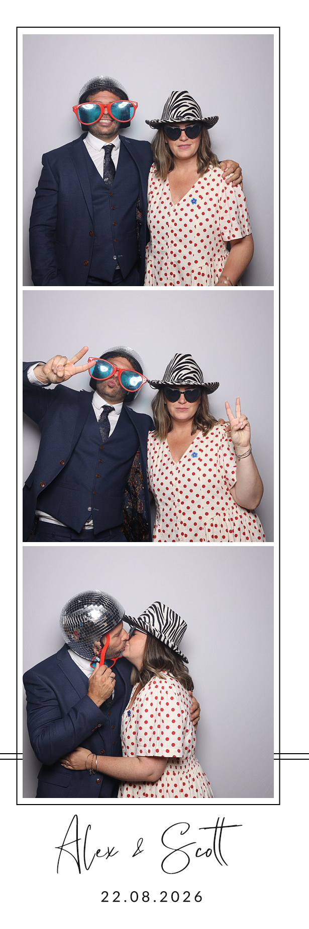 Alex and Scott | View more photos from the event at gallery.blissbooth.co.uk/u/BlissBooth/Alex-and-Scott