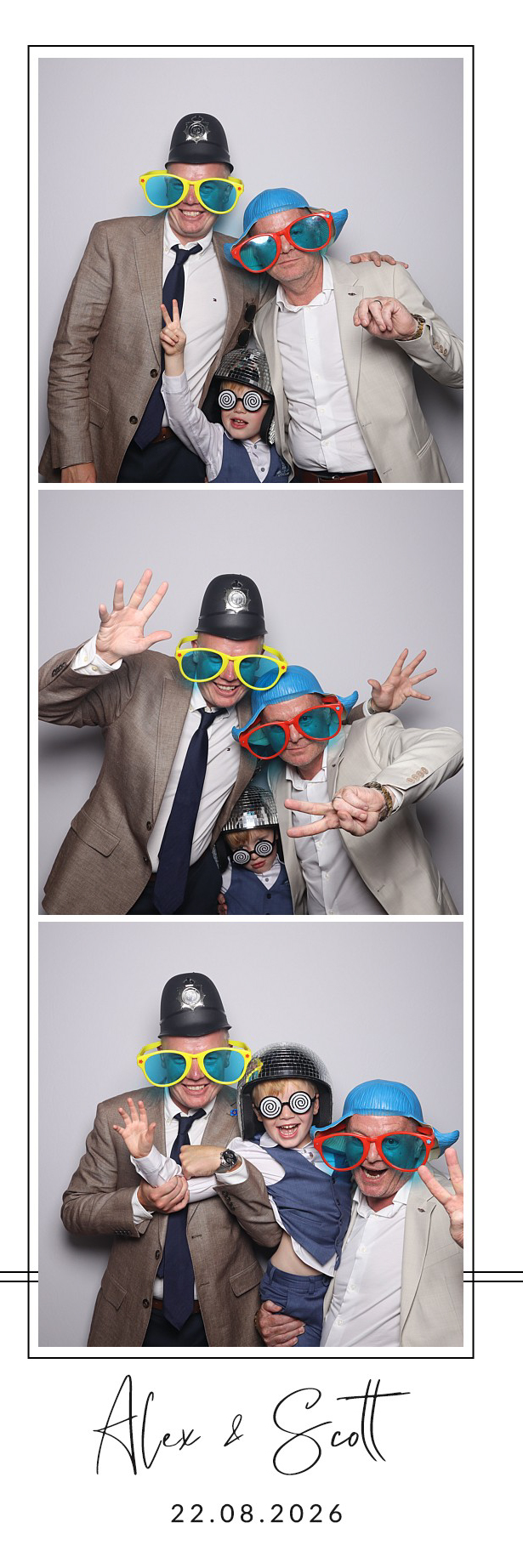 Alex and Scott | View more photos from the event at gallery.blissbooth.co.uk/u/BlissBooth/Alex-and-Scott