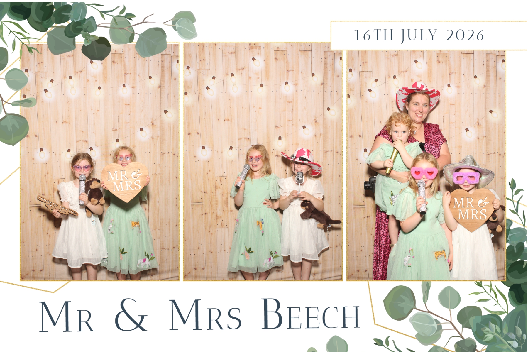 Amber and Thomas | View more photos from the event at gallery.blissbooth.co.uk/u/BlissBooth/Amber-and-Thomas-0