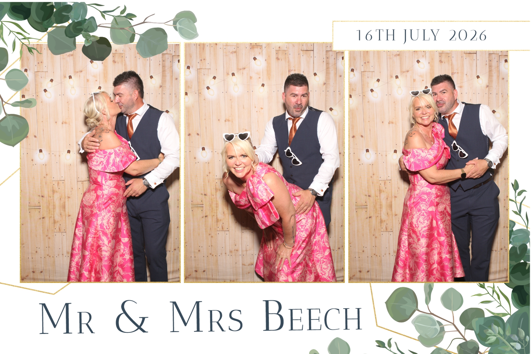 Amber and Thomas | View more photos from the event at gallery.blissbooth.co.uk/u/BlissBooth/Amber-and-Thomas-0
