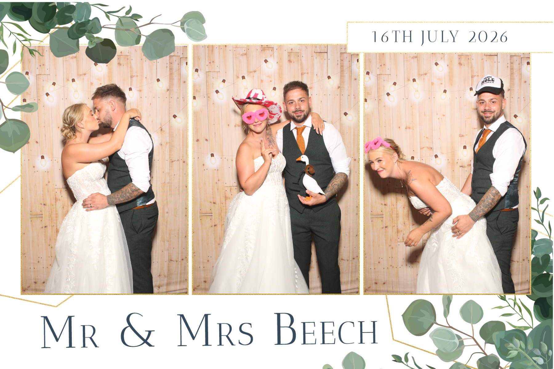 Amber and Thomas | View more photos from the event at gallery.blissbooth.co.uk/u/BlissBooth/Amber-and-Thomas-0