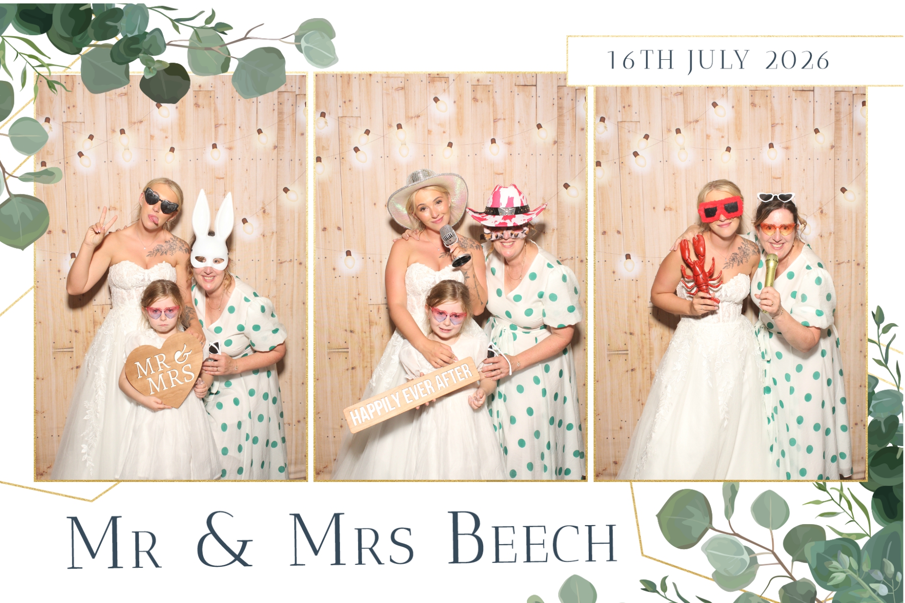Amber and Thomas | View more photos from the event at gallery.blissbooth.co.uk/u/BlissBooth/Amber-and-Thomas-0