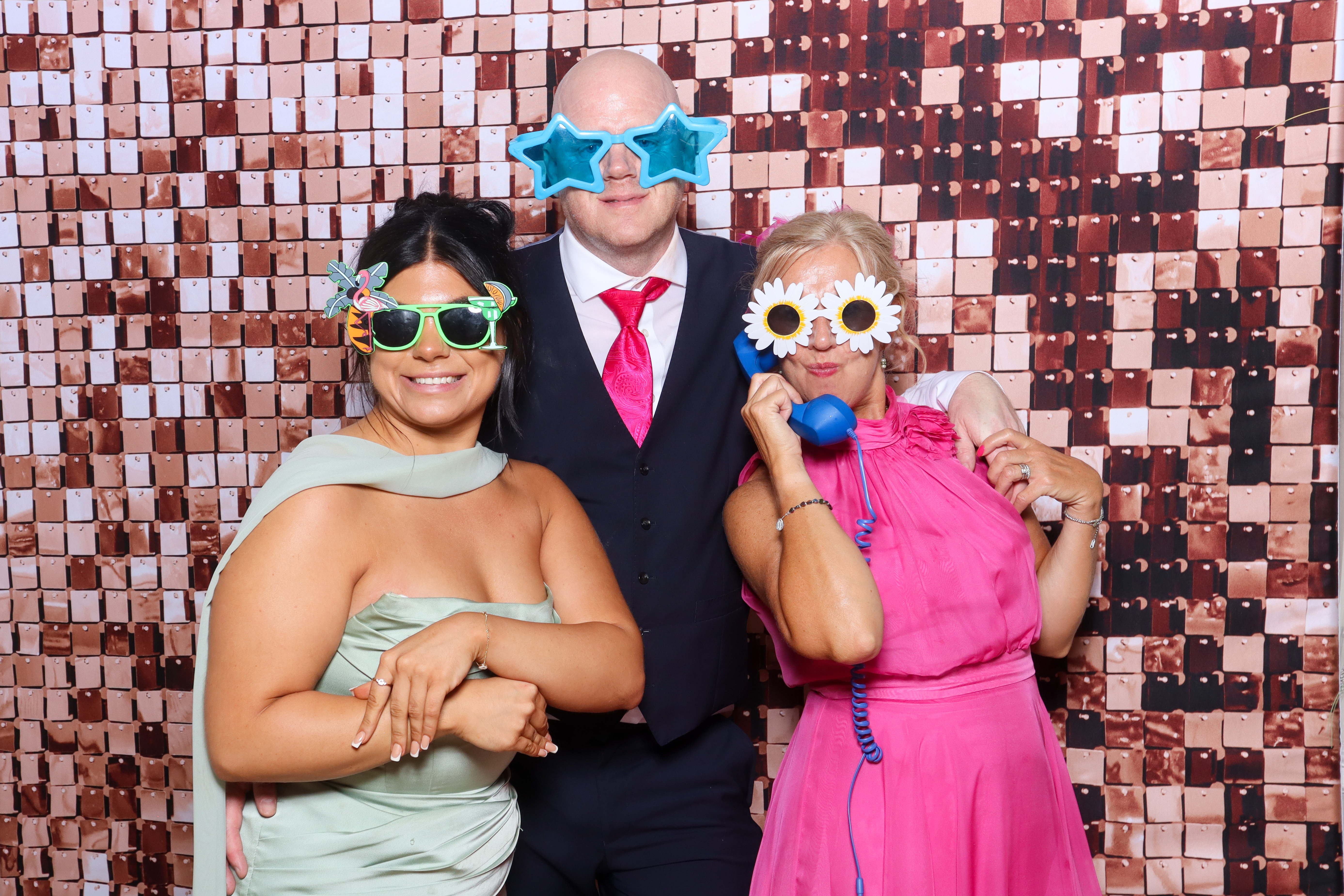Caitlin and Aaron | View more photos from the event at gallery.blissbooth.co.uk/u/BlissBooth/Caitlin-and-Aaron