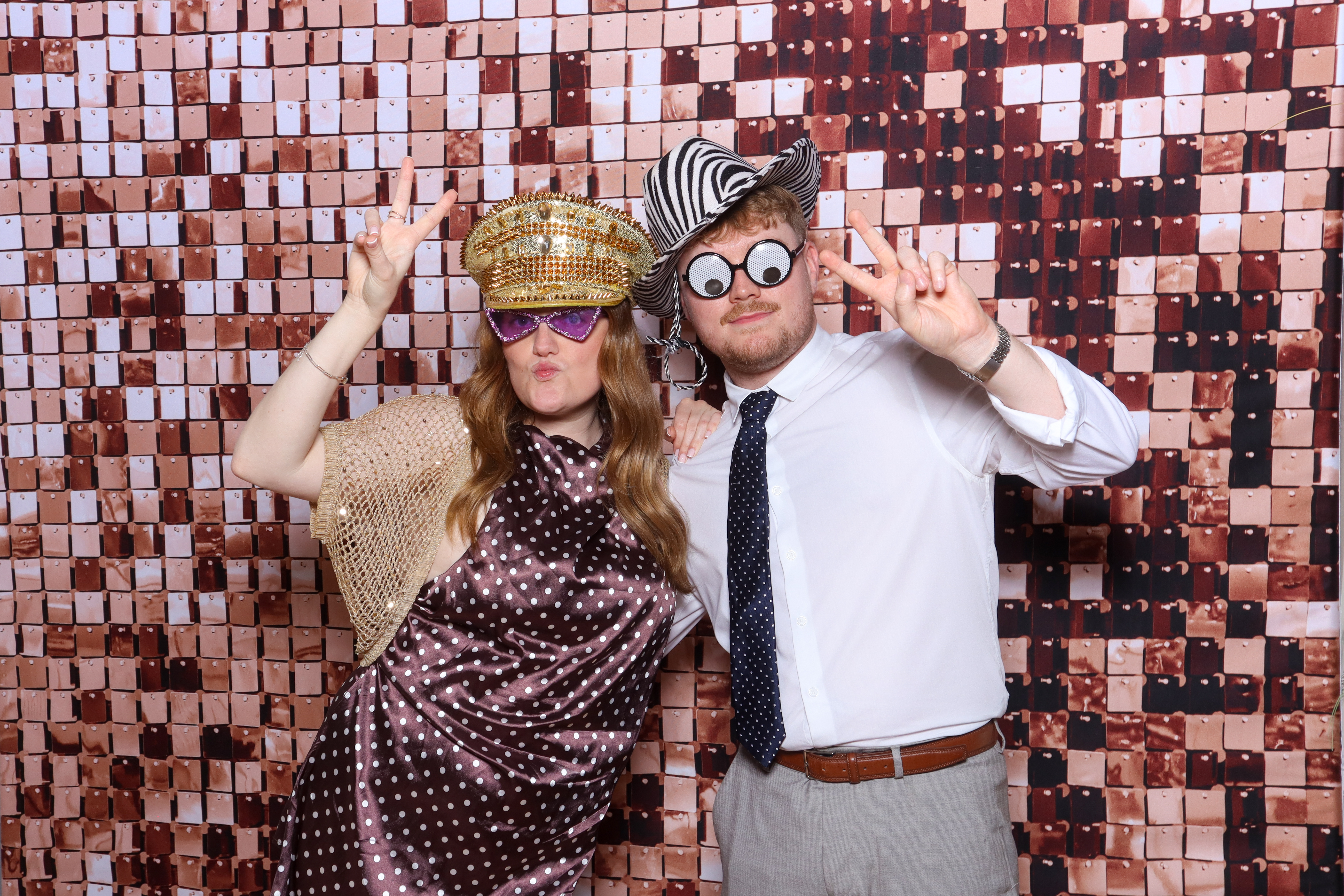 Caitlin and Aaron | View more photos from the event at gallery.blissbooth.co.uk/u/BlissBooth/Caitlin-and-Aaron