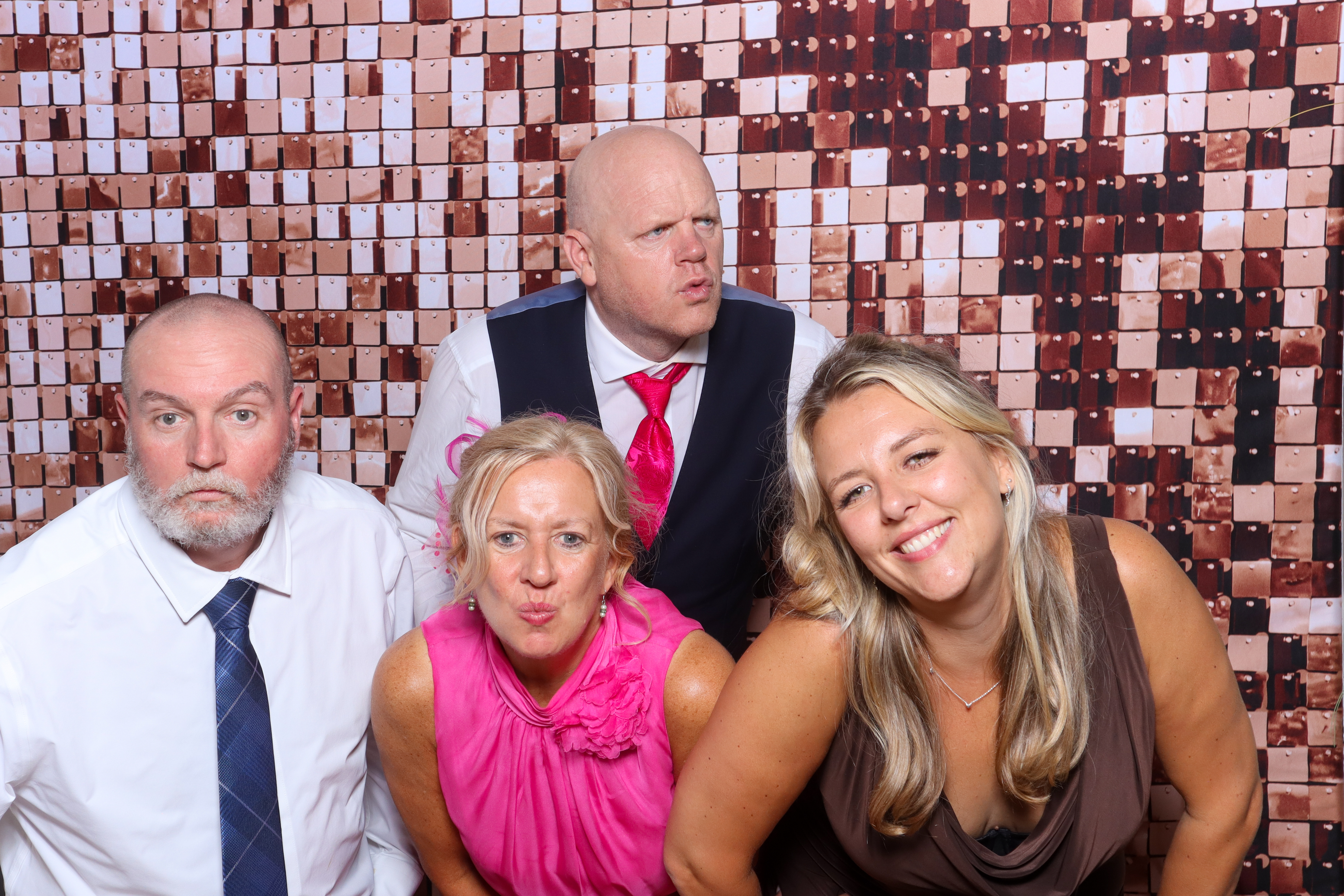 Caitlin and Aaron | View more photos from the event at gallery.blissbooth.co.uk/u/BlissBooth/Caitlin-and-Aaron