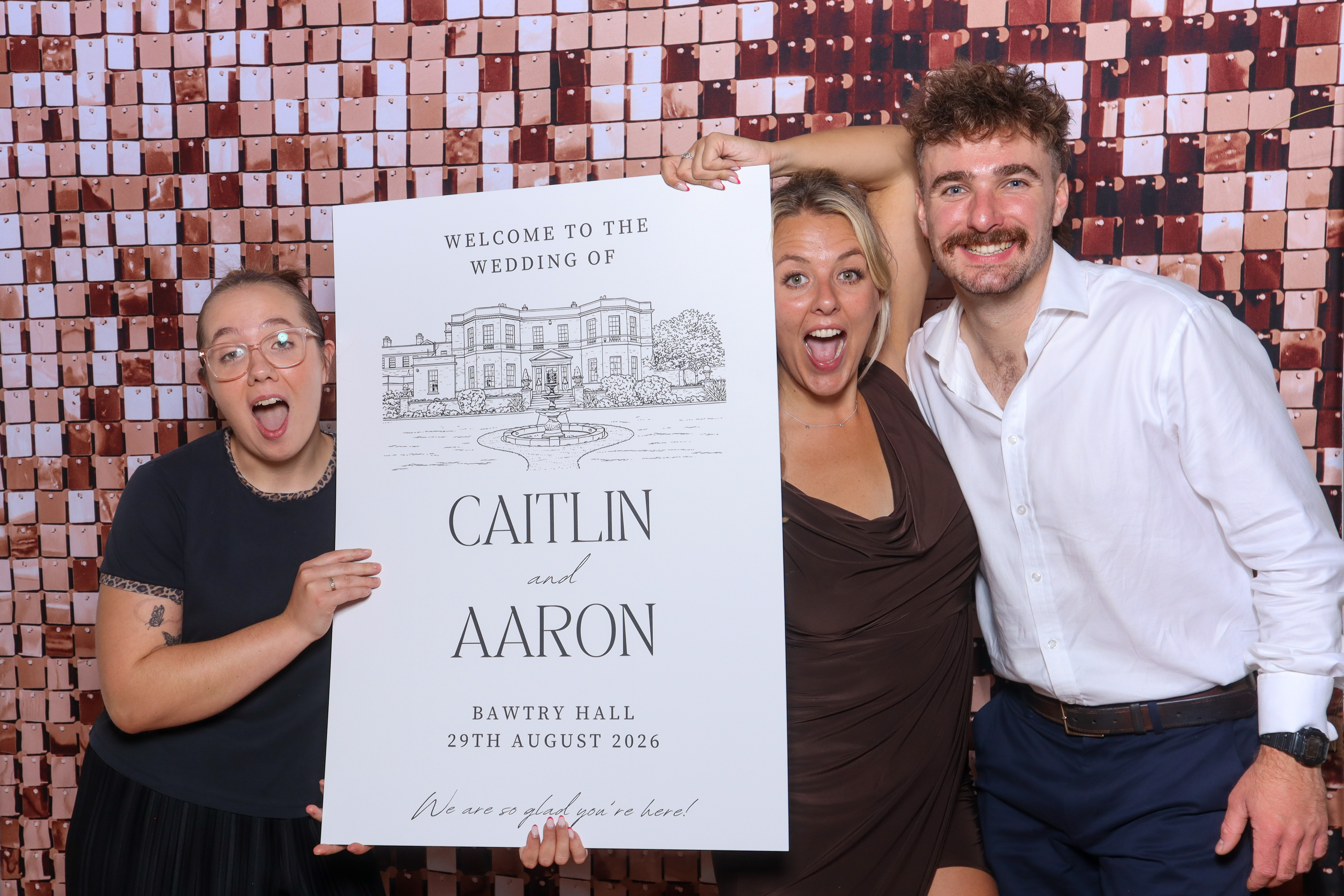 Caitlin and Aaron | View more photos from the event at gallery.blissbooth.co.uk/u/BlissBooth/Caitlin-and-Aaron