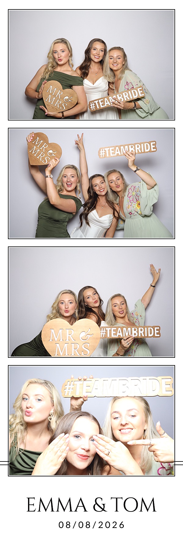 Emma and Tom | View more photos from the event at gallery.blissbooth.co.uk/u/BlissBooth/Emma-and-Tom