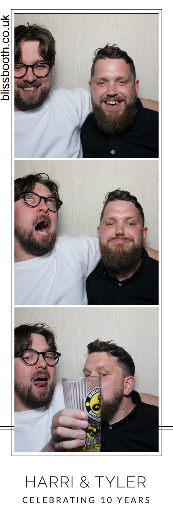 Harri and Tyler | View more photos from the event at gallery.blissbooth.co.uk/u/BlissBooth/Harri-and-Tyler