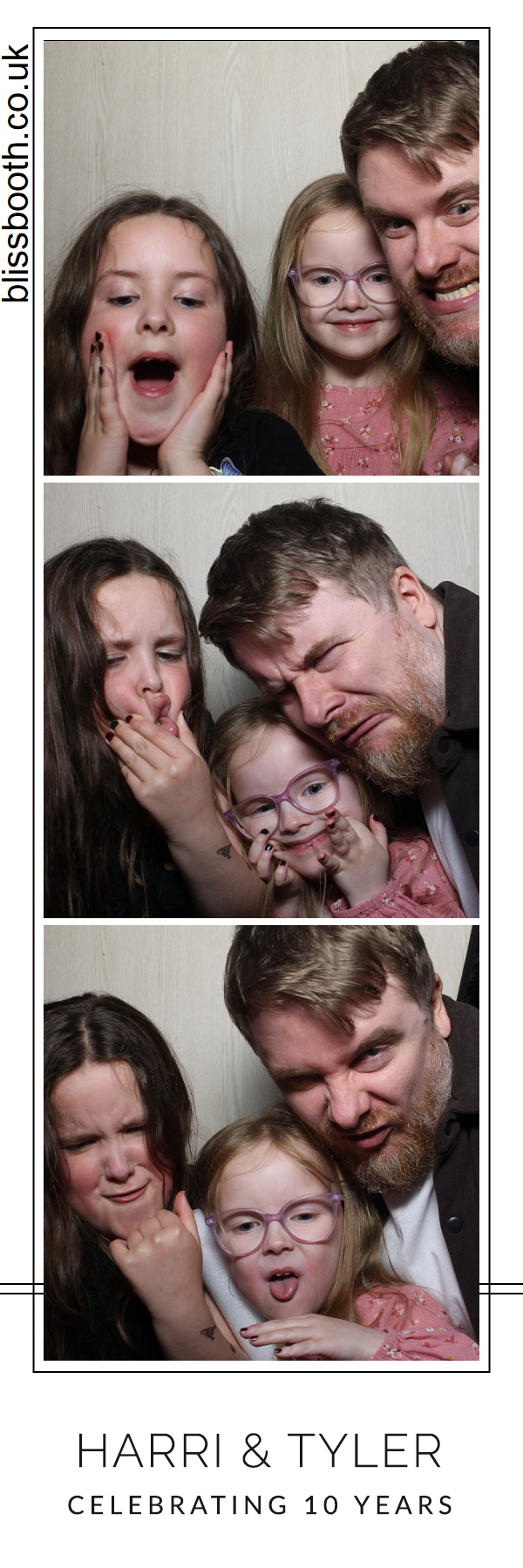Harri and Tyler | View more photos from the event at gallery.blissbooth.co.uk/u/BlissBooth/Harri-and-Tyler