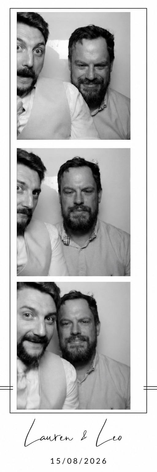 Lauren and Leo | View more photos from the event at gallery.blissbooth.co.uk/u/BlissBooth/Lauren-and-Leo