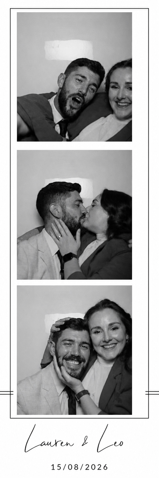 Lauren and Leo | View more photos from the event at gallery.blissbooth.co.uk/u/BlissBooth/Lauren-and-Leo