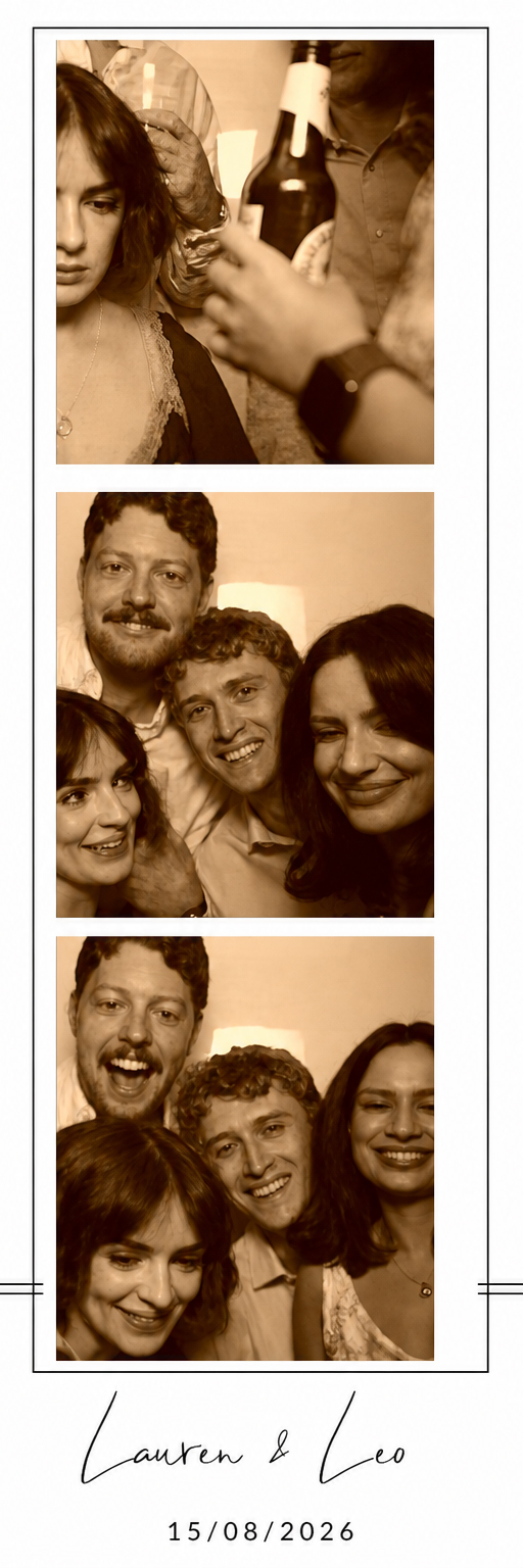 Lauren and Leo | View more photos from the event at gallery.blissbooth.co.uk/u/BlissBooth/Lauren-and-Leo