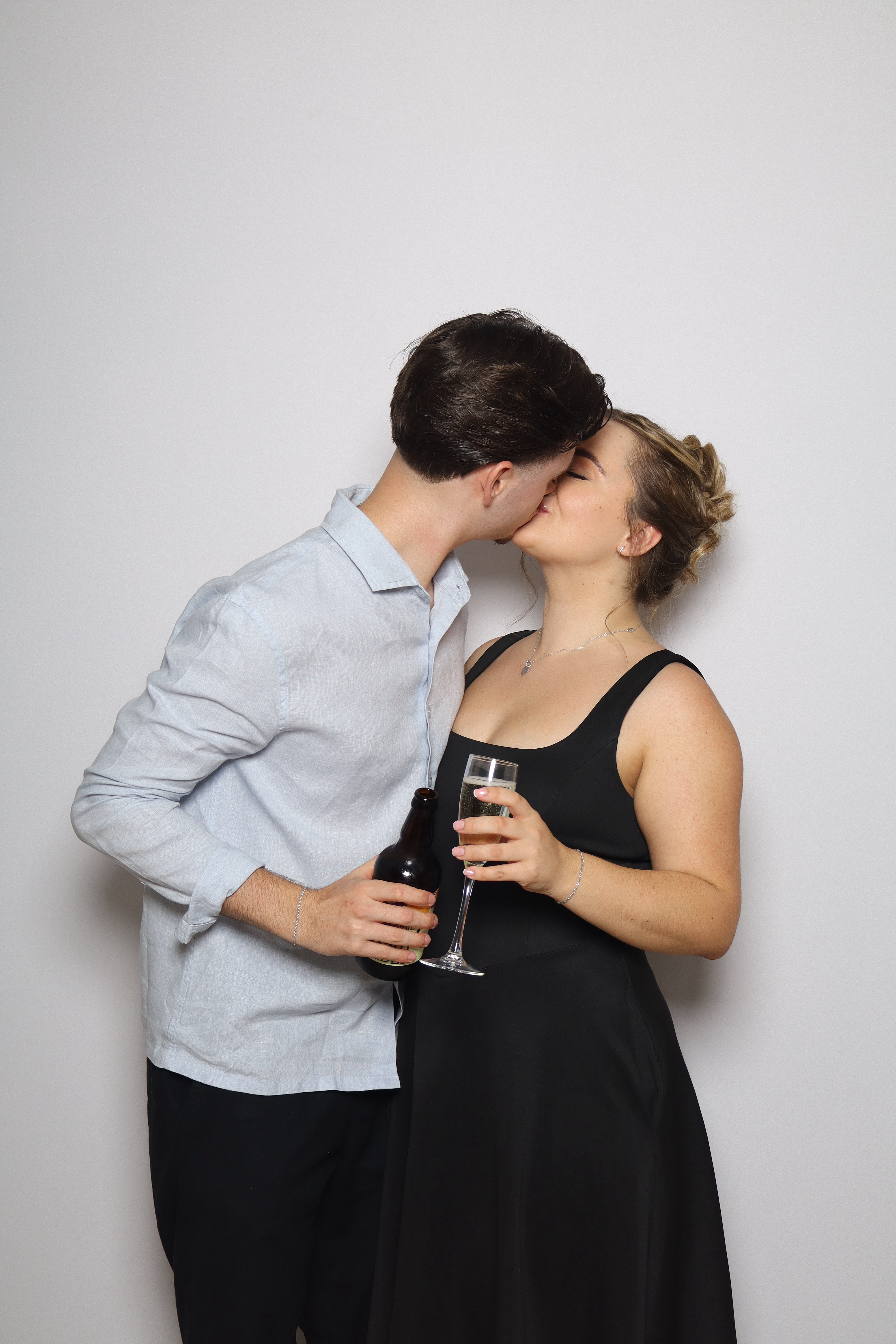 Lewis and Alice | View more photos from the event at gallery.blissbooth.co.uk/u/BlissBooth/Lewis-and-Alice-0