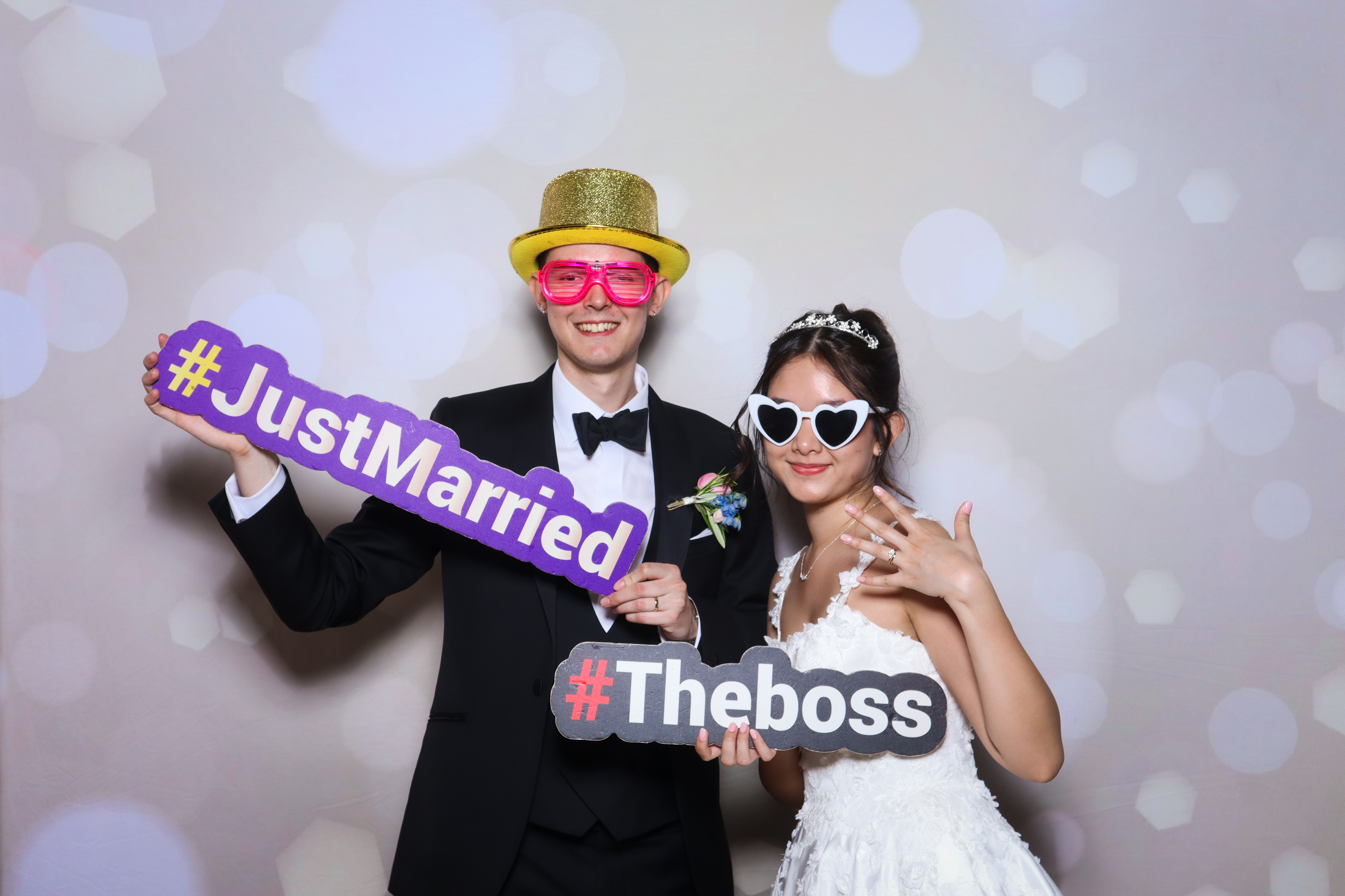 Lily and Tavis | View more photos from the event at gallery.blissbooth.co.uk/u/BlissBooth/Lily-and-Tavis