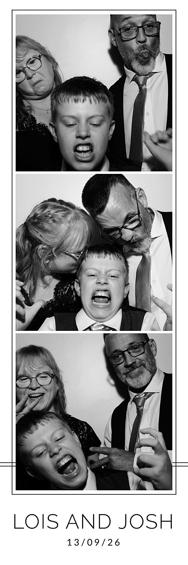 Lois and Josh | View more photos from the event at gallery.blissbooth.co.uk/u/BlissBooth/Lois-and-Josh