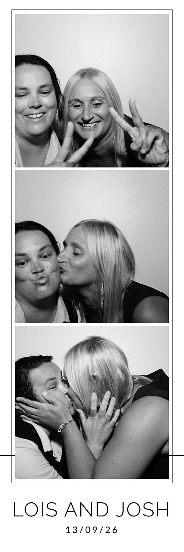 Lois and Josh | View more photos from the event at gallery.blissbooth.co.uk/u/BlissBooth/Lois-and-Josh