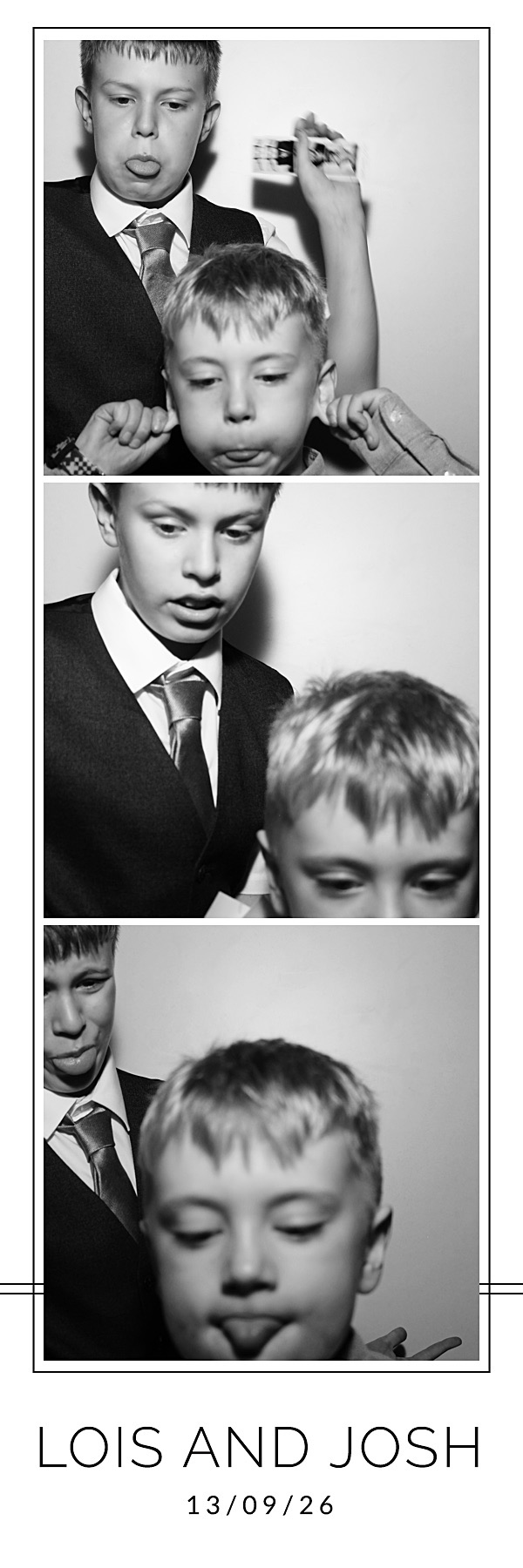 Lois and Josh | View more photos from the event at gallery.blissbooth.co.uk/u/BlissBooth/Lois-and-Josh