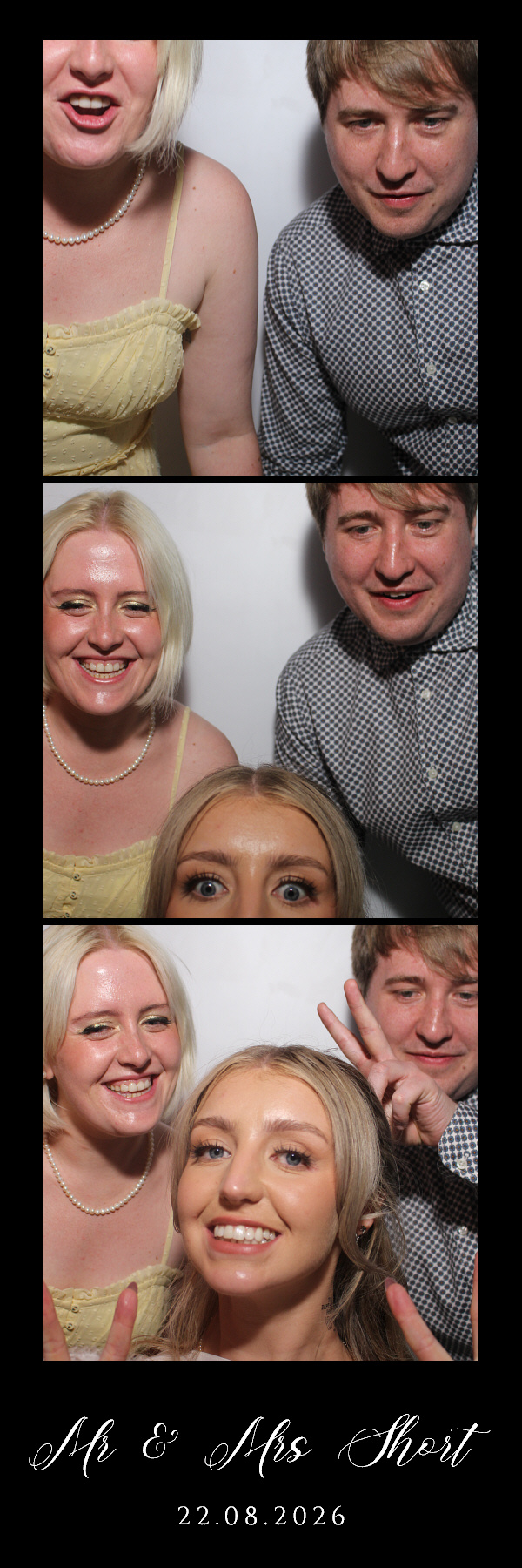 Mr & Mrs Short | View more photos from the event at gallery.blissbooth.co.uk/u/BlissBooth/Mr-Mrs-Short