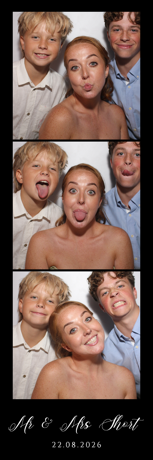 Mr & Mrs Short | View more photos from the event at gallery.blissbooth.co.uk/u/BlissBooth/Mr-Mrs-Short