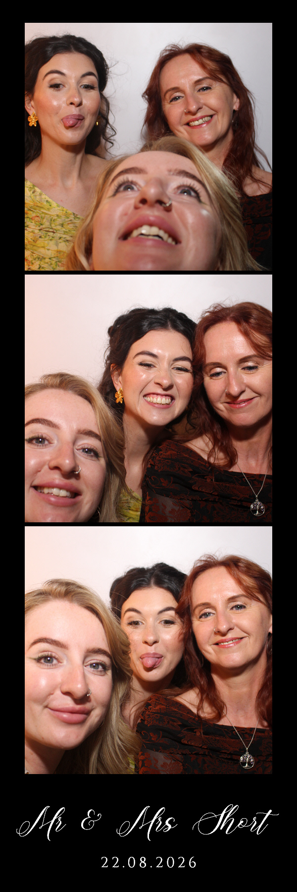 Mr & Mrs Short | View more photos from the event at gallery.blissbooth.co.uk/u/BlissBooth/Mr-Mrs-Short