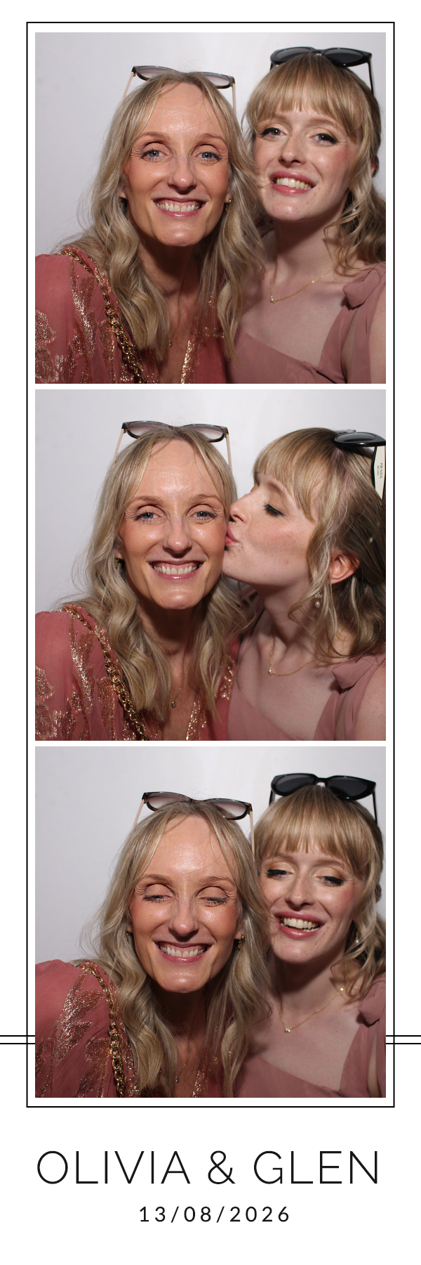 Olivia and Glen | View more photos from the event at gallery.blissbooth.co.uk/u/BlissBooth/Olivia-and-Glen