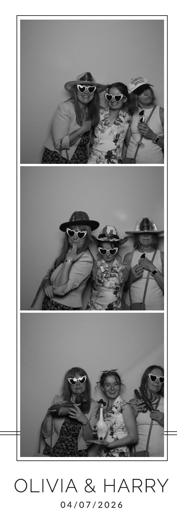 Olivia and Harry | View more photos from the event at gallery.blissbooth.co.uk/u/BlissBooth/Olivia-and-Harry