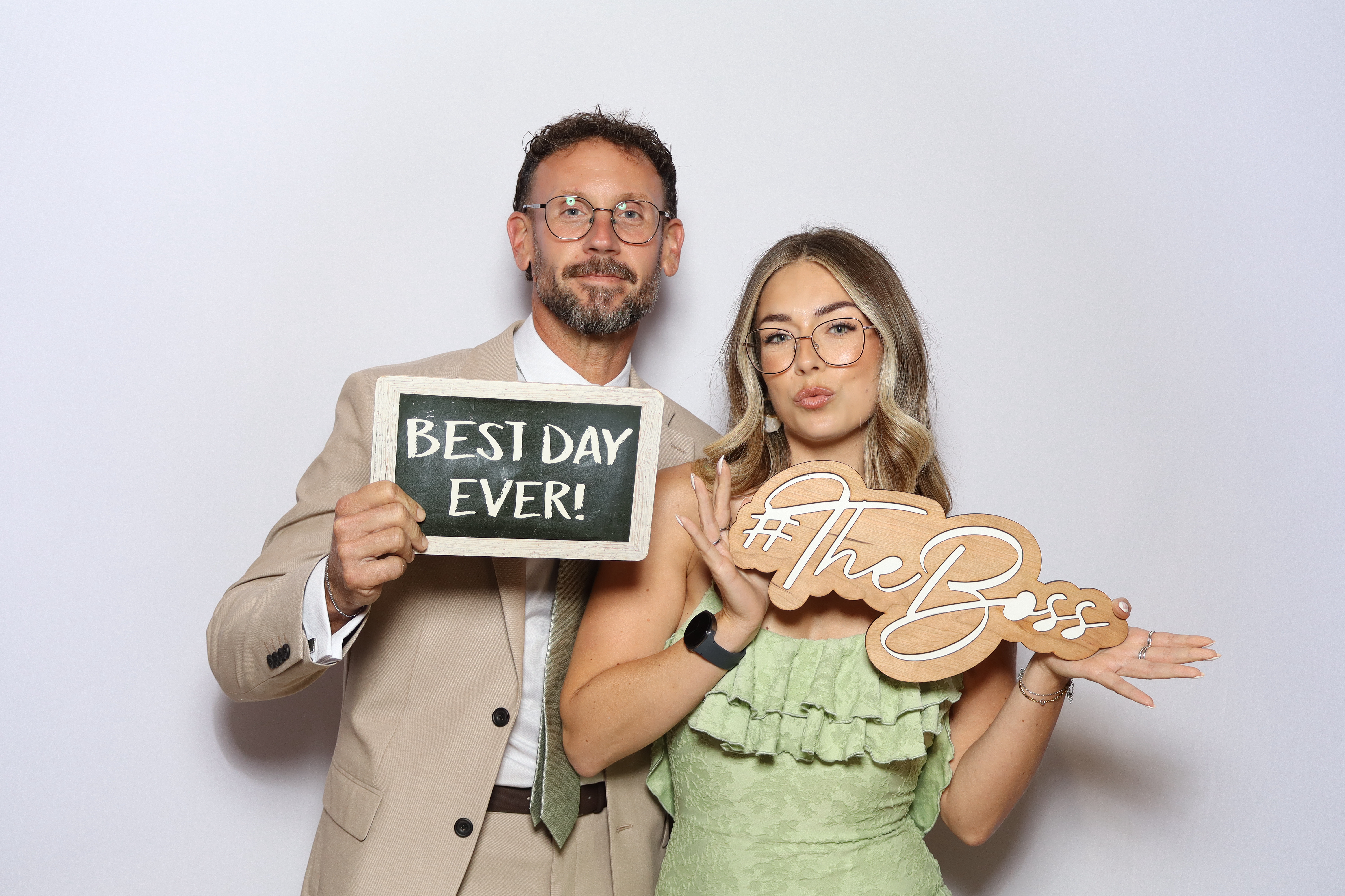 Rebecca and Liam | View more photos from the event at gallery.blissbooth.co.uk/u/BlissBooth/Rebecca-and-Liam-0