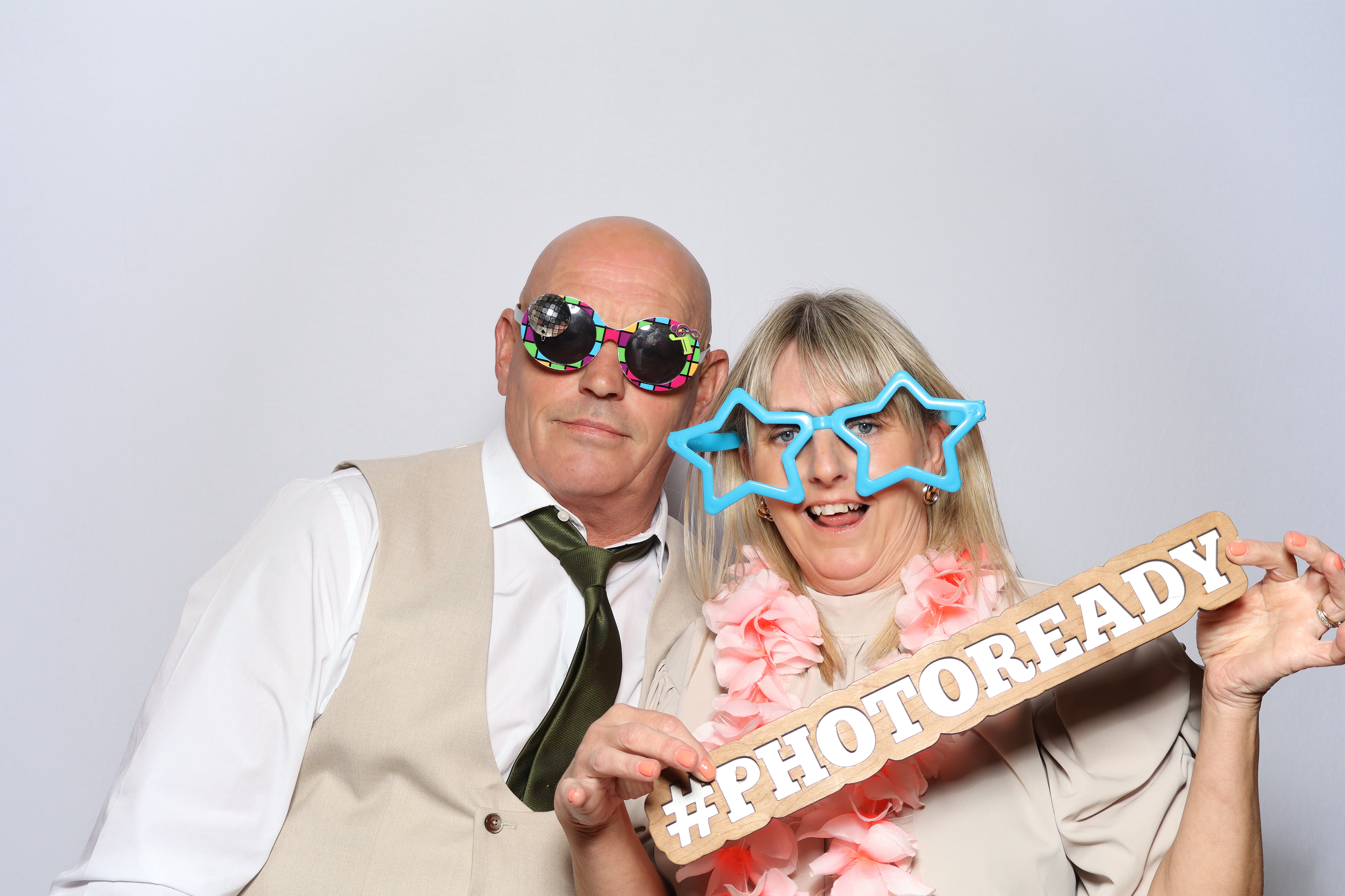 Rebecca and Liam | View more photos from the event at gallery.blissbooth.co.uk/u/BlissBooth/Rebecca-and-Liam-0