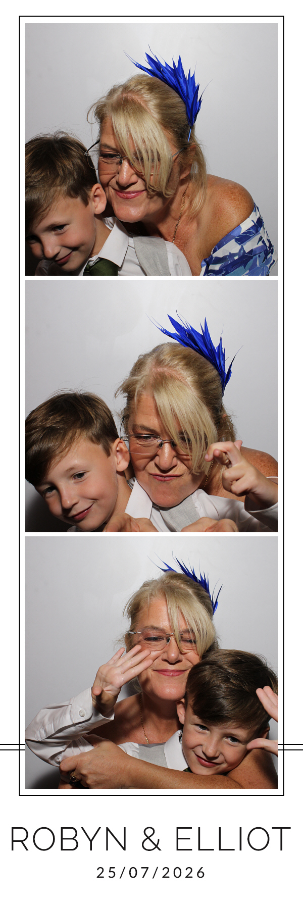 Robyn and Elliot | View more photos from the event at gallery.blissbooth.co.uk/u/BlissBooth/Robyn-and-Elliot