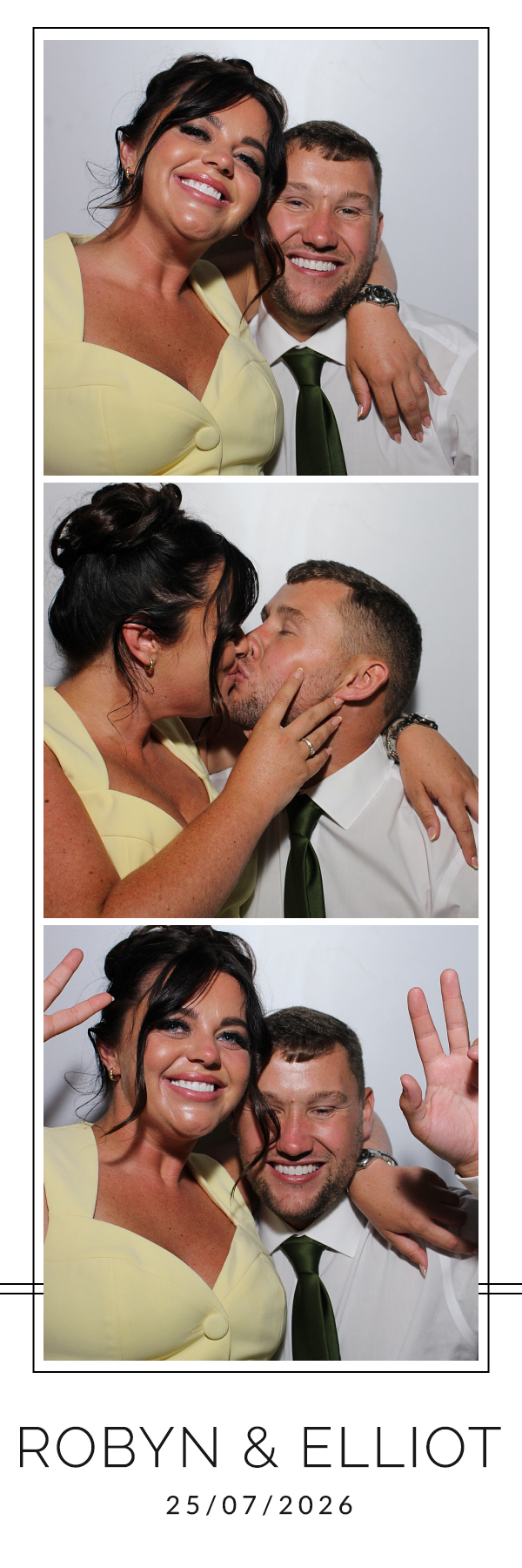 Robyn and Elliot | View more photos from the event at gallery.blissbooth.co.uk/u/BlissBooth/Robyn-and-Elliot