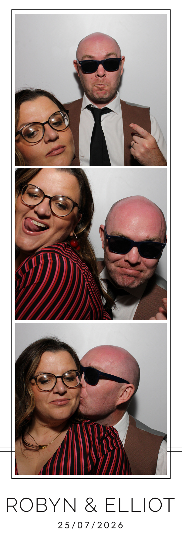 Robyn and Elliot | View more photos from the event at gallery.blissbooth.co.uk/u/BlissBooth/Robyn-and-Elliot