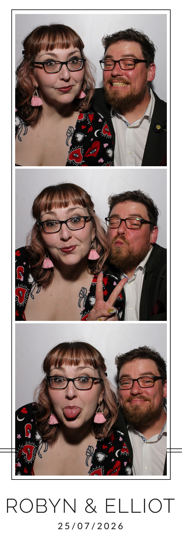 Robyn and Elliot | View more photos from the event at gallery.blissbooth.co.uk/u/BlissBooth/Robyn-and-Elliot