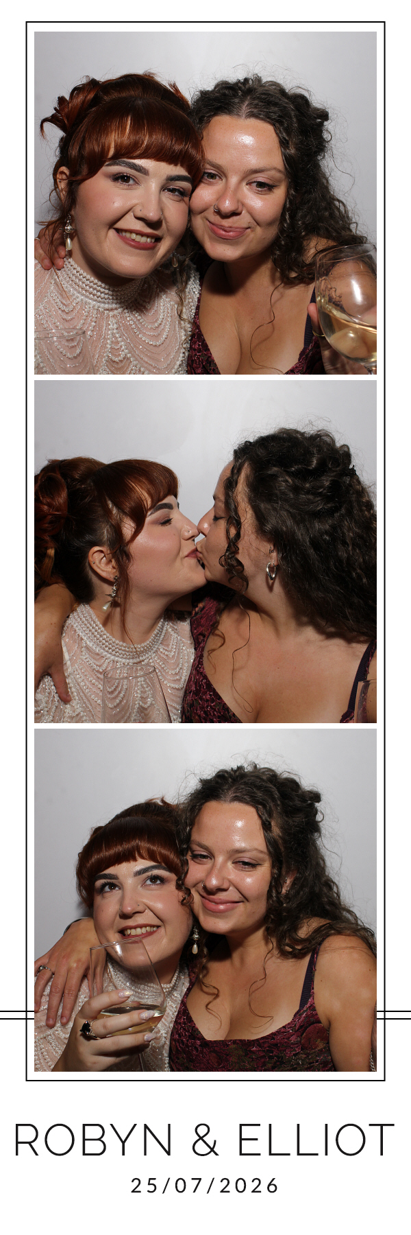 Robyn and Elliot | View more photos from the event at gallery.blissbooth.co.uk/u/BlissBooth/Robyn-and-Elliot