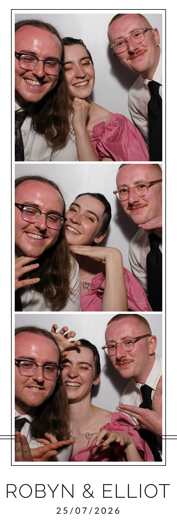 Robyn and Elliot | View more photos from the event at gallery.blissbooth.co.uk/u/BlissBooth/Robyn-and-Elliot
