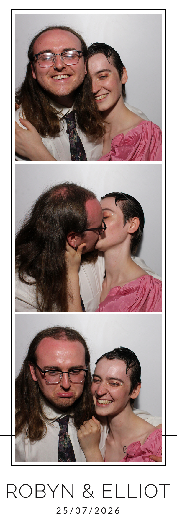 Robyn and Elliot | View more photos from the event at gallery.blissbooth.co.uk/u/BlissBooth/Robyn-and-Elliot