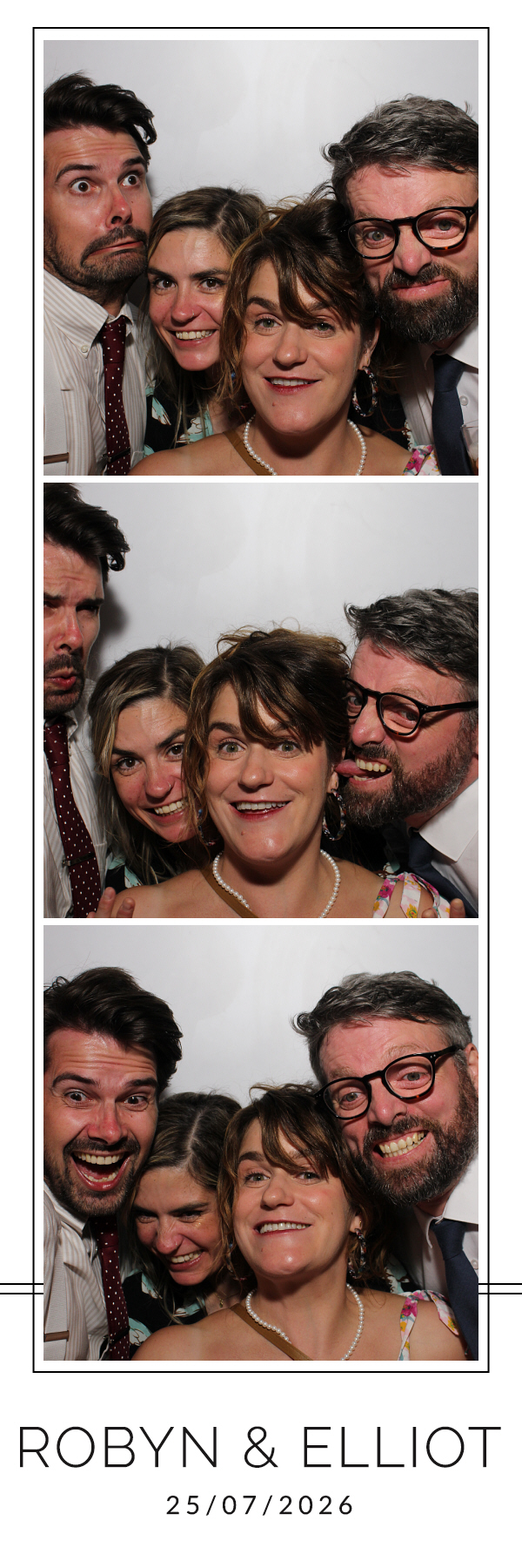 Robyn and Elliot | View more photos from the event at gallery.blissbooth.co.uk/u/BlissBooth/Robyn-and-Elliot