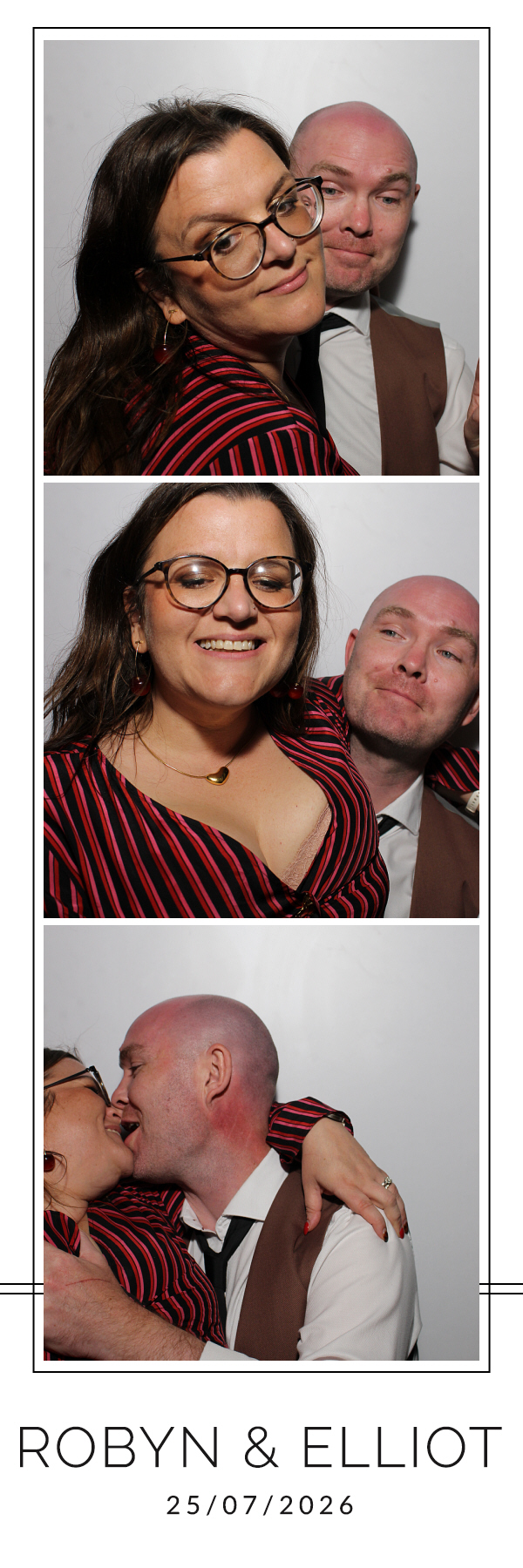 Robyn and Elliot | View more photos from the event at gallery.blissbooth.co.uk/u/BlissBooth/Robyn-and-Elliot