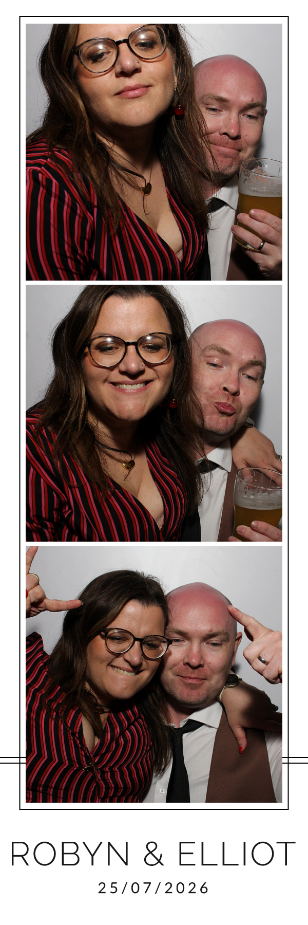 Robyn and Elliot | View more photos from the event at gallery.blissbooth.co.uk/u/BlissBooth/Robyn-and-Elliot