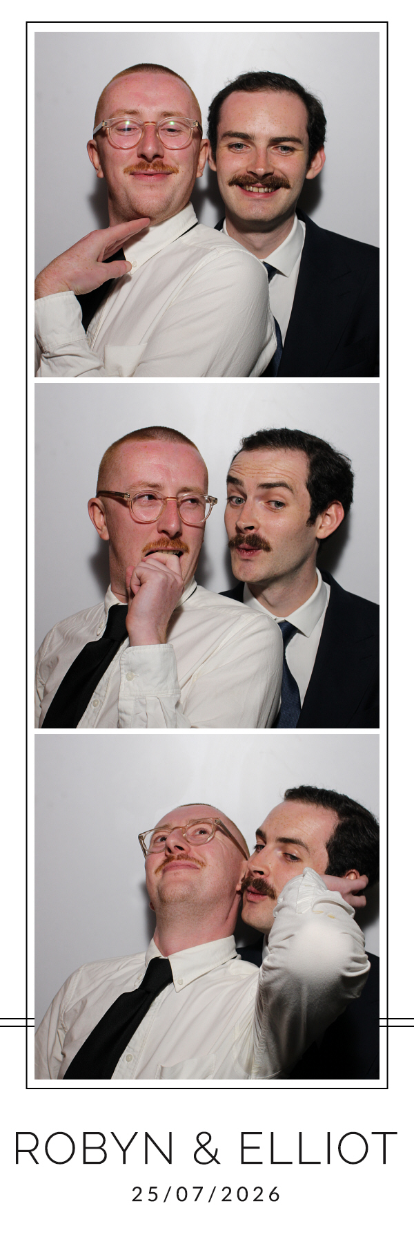 Robyn and Elliot | View more photos from the event at gallery.blissbooth.co.uk/u/BlissBooth/Robyn-and-Elliot