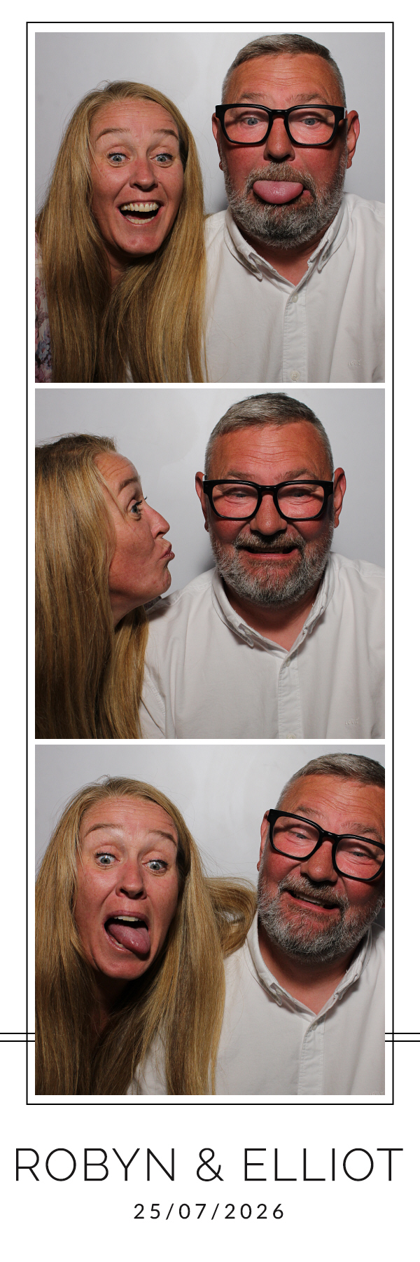 Robyn and Elliot | View more photos from the event at gallery.blissbooth.co.uk/u/BlissBooth/Robyn-and-Elliot