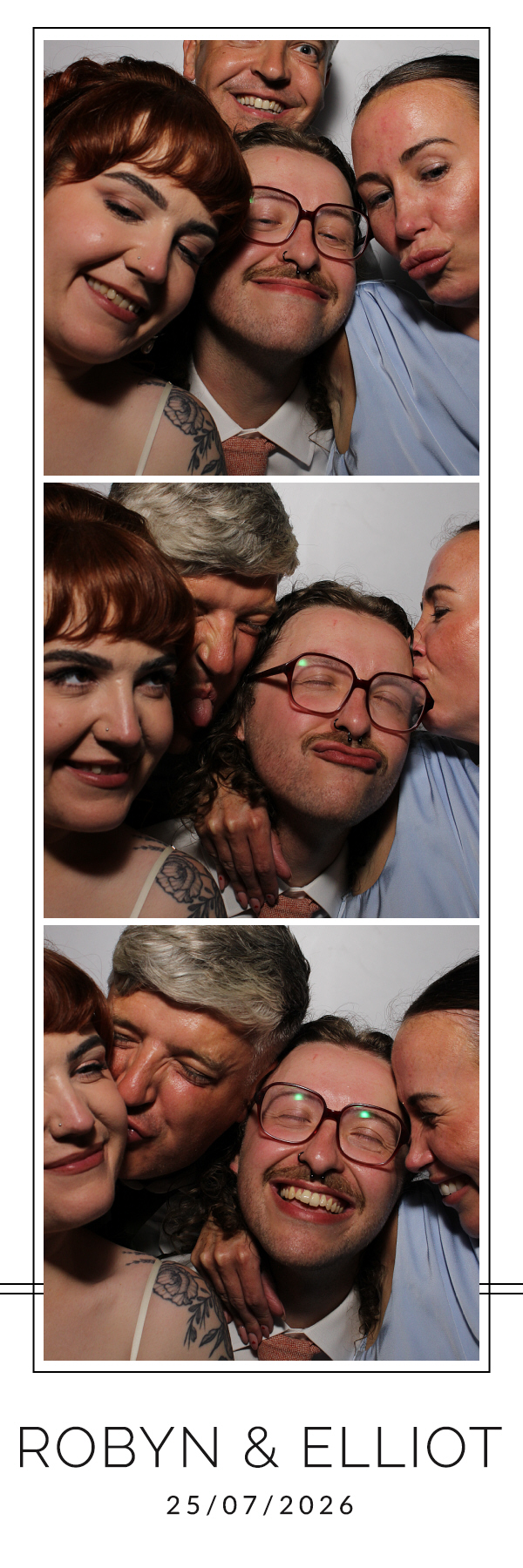 Robyn and Elliot | View more photos from the event at gallery.blissbooth.co.uk/u/BlissBooth/Robyn-and-Elliot