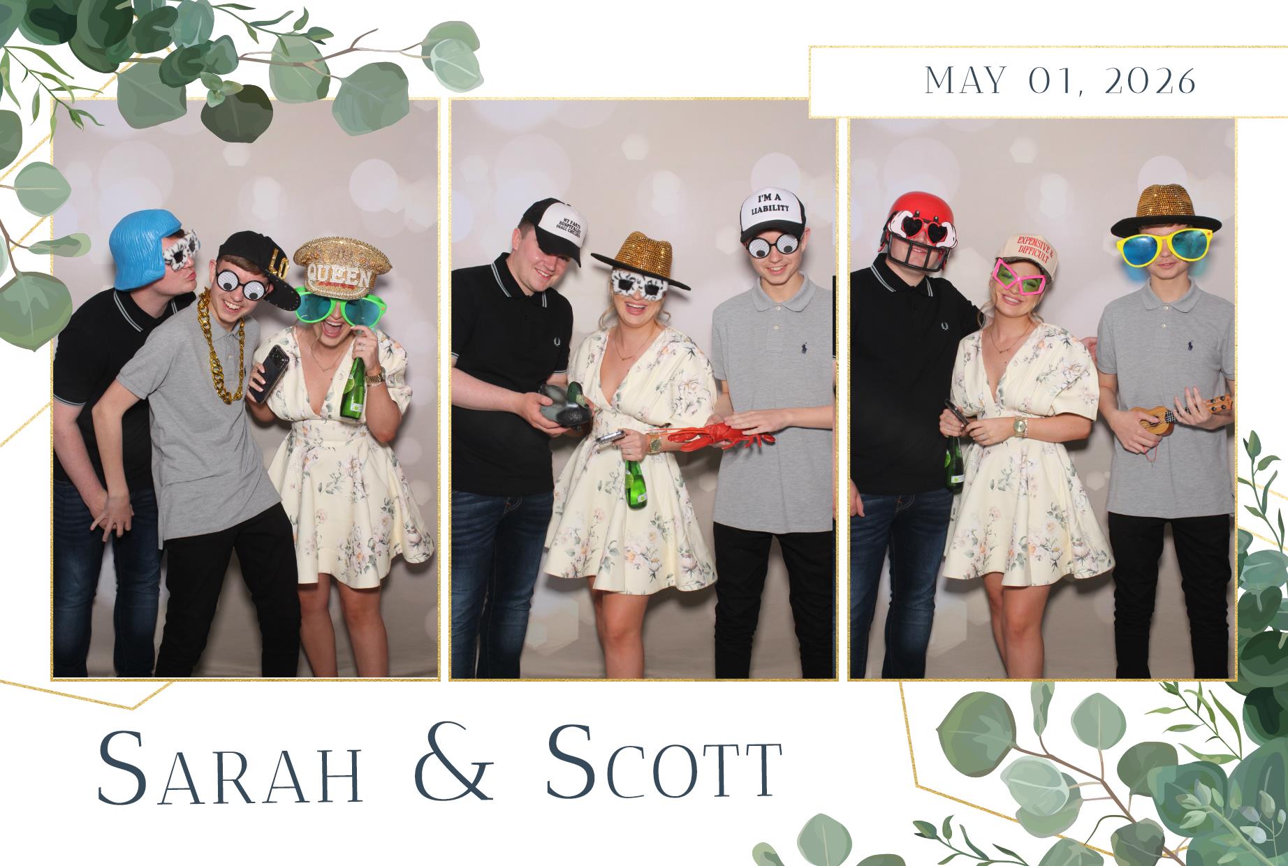 Sarah and Scott | View more photos from the event at gallery.blissbooth.co.uk/u/BlissBooth/Sarah-and-Scott